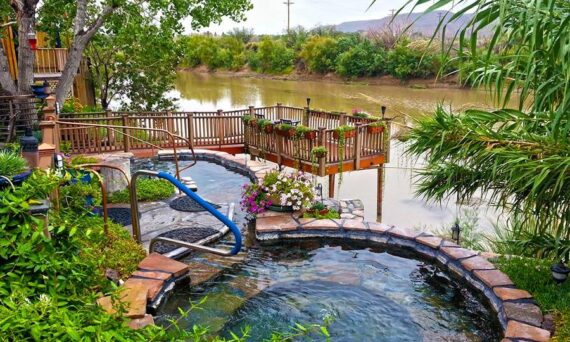 Riverbend Hot Springs