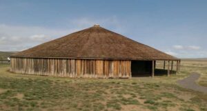 Pete French Round Barn State Heritage Site
